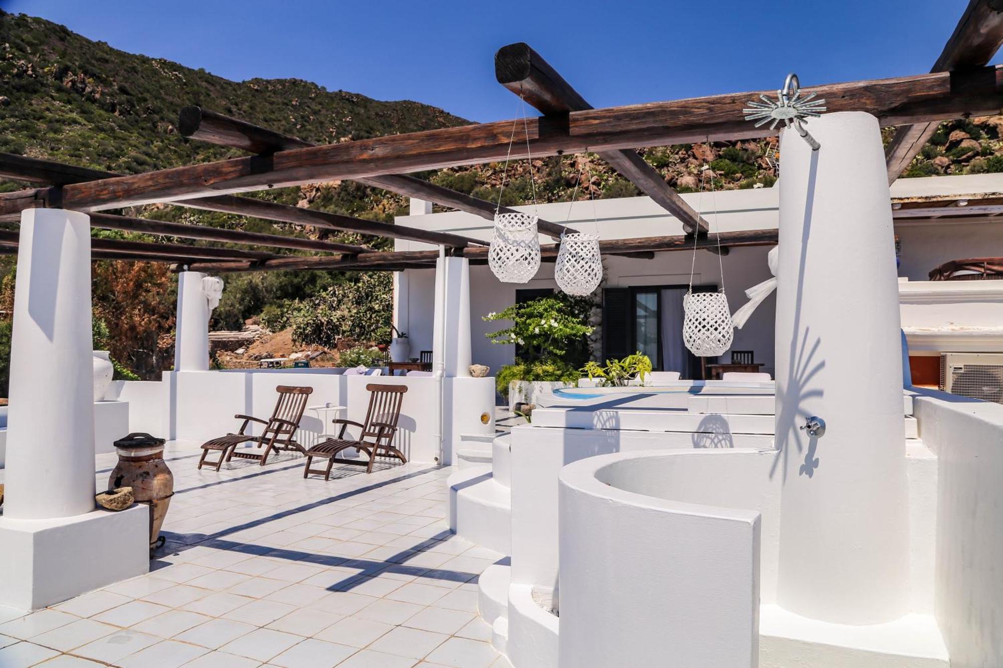 Quartara Boutique Hotel Panarea Exterior foto